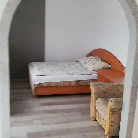 Lena Homestay *